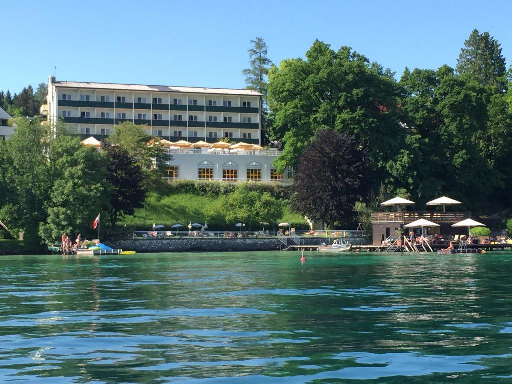 Hotel Attersee سيوالتشين المظهر الخارجي الصورة